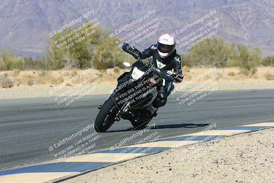 media/Jan-08-2022-SoCal Trackdays (Sat) [[1ec2777125]]/Turn 6 Inside (1pm)/